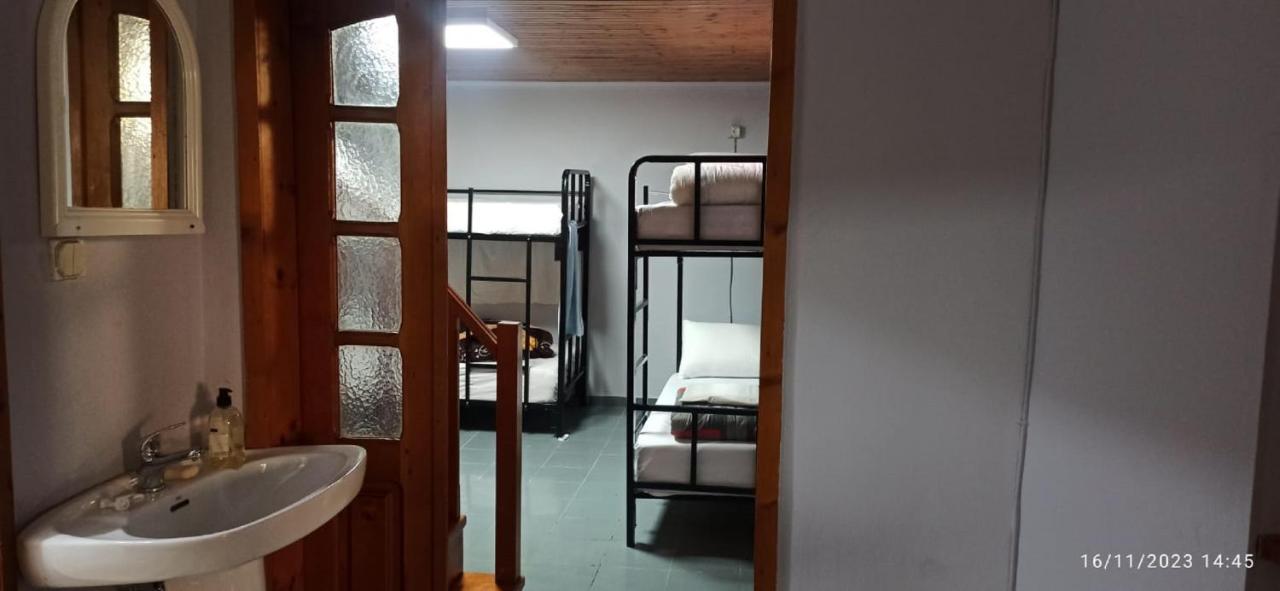 Sina Royal Hostel Tirana Extérieur photo